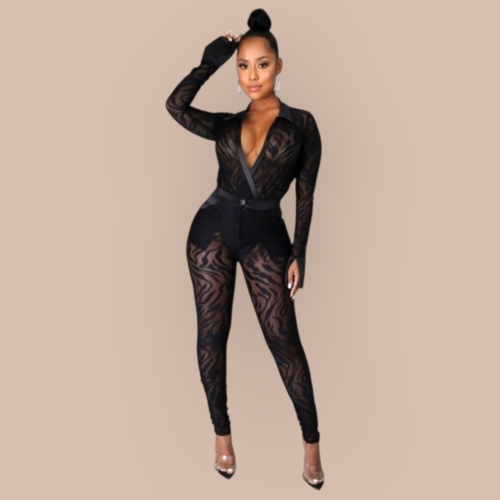 Two piece mesh set